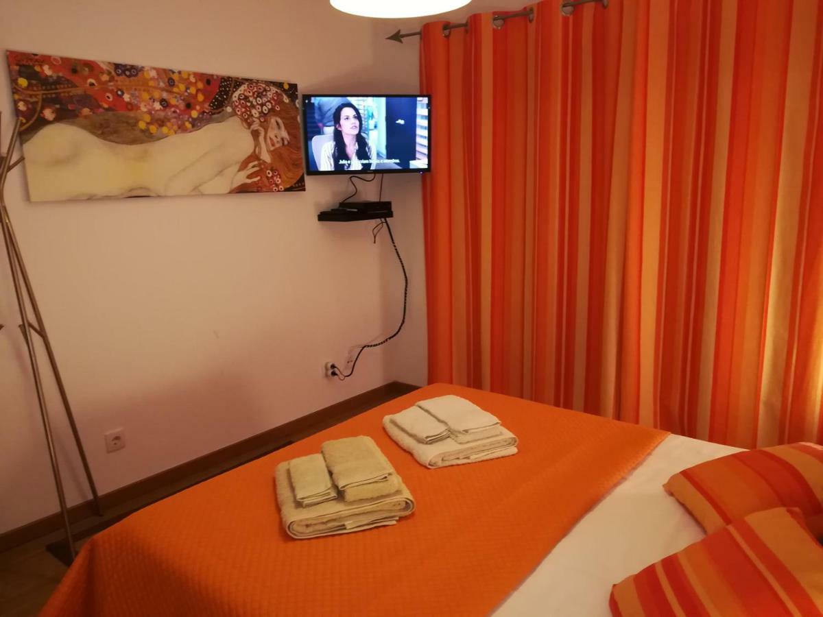 Apartamento Bayside - サン・マルティーニョ・ド・ポルト エクステリア 写真