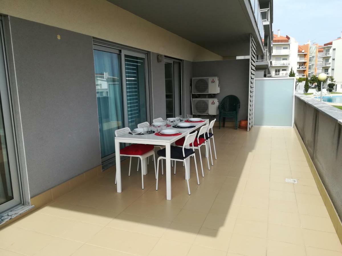 Apartamento Bayside - サン・マルティーニョ・ド・ポルト エクステリア 写真