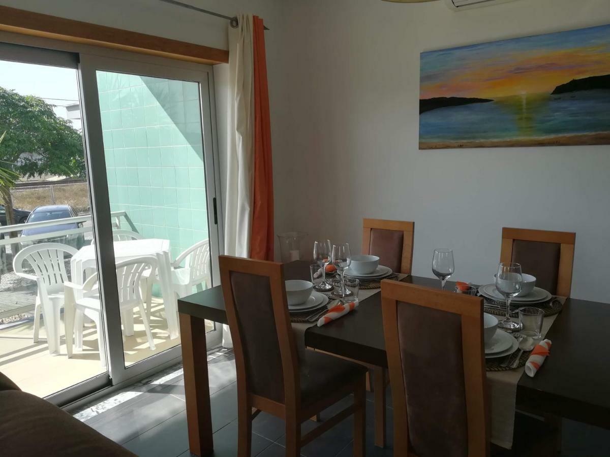 Apartamento Bayside - サン・マルティーニョ・ド・ポルト エクステリア 写真