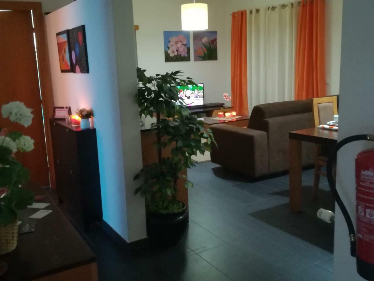 Apartamento Bayside - サン・マルティーニョ・ド・ポルト エクステリア 写真