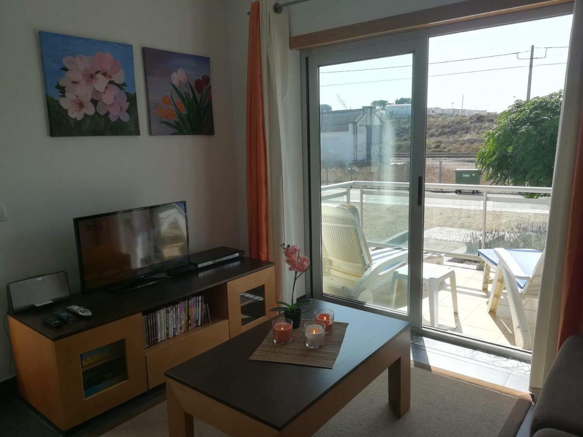 Apartamento Bayside - サン・マルティーニョ・ド・ポルト エクステリア 写真