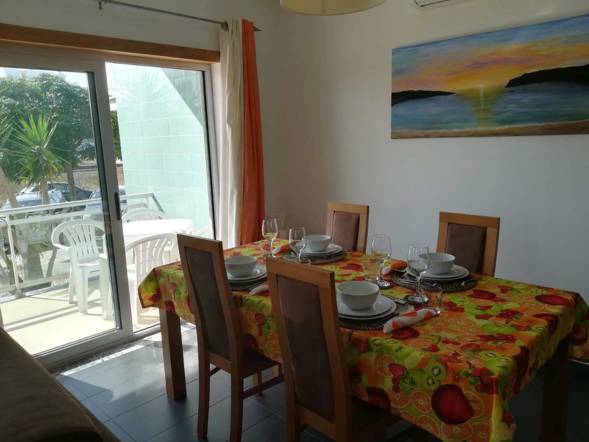 Apartamento Bayside - サン・マルティーニョ・ド・ポルト エクステリア 写真