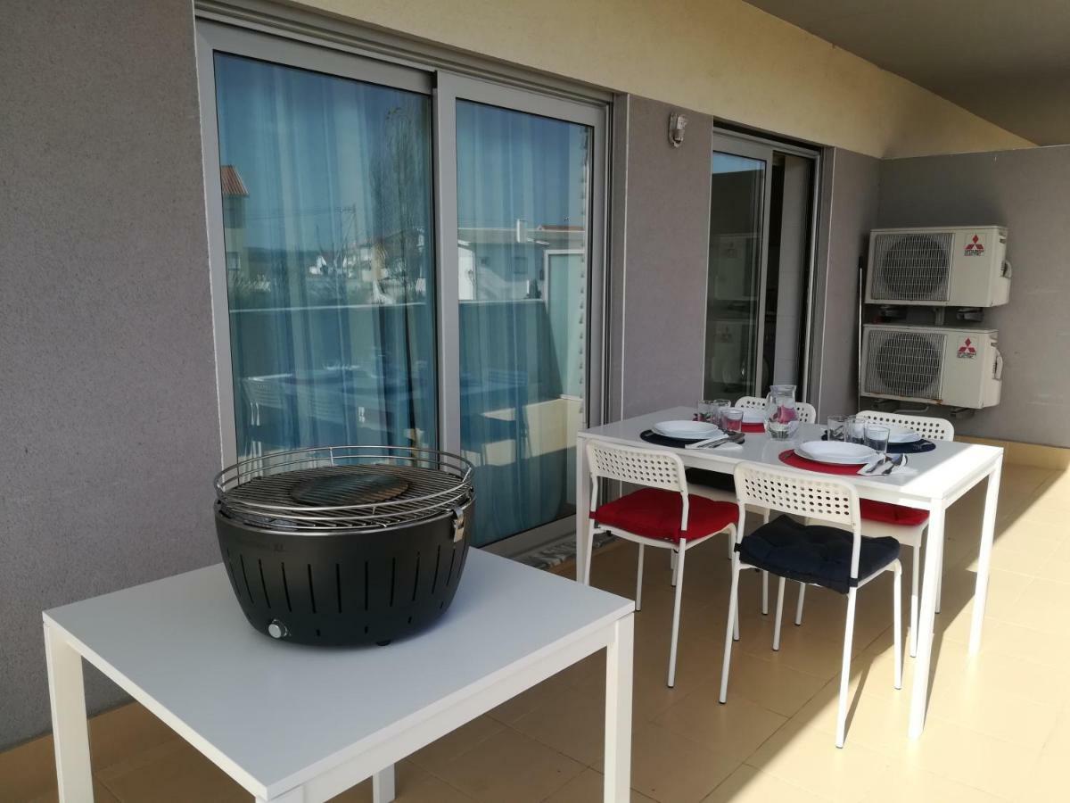 Apartamento Bayside - サン・マルティーニョ・ド・ポルト エクステリア 写真